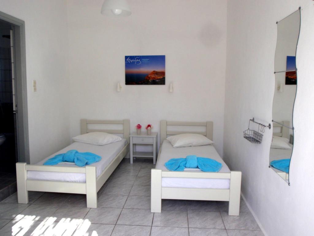 Pavlosx2 Folégandros Rom bilde